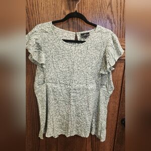 Nursing Queen Floral Blouse - Light Green